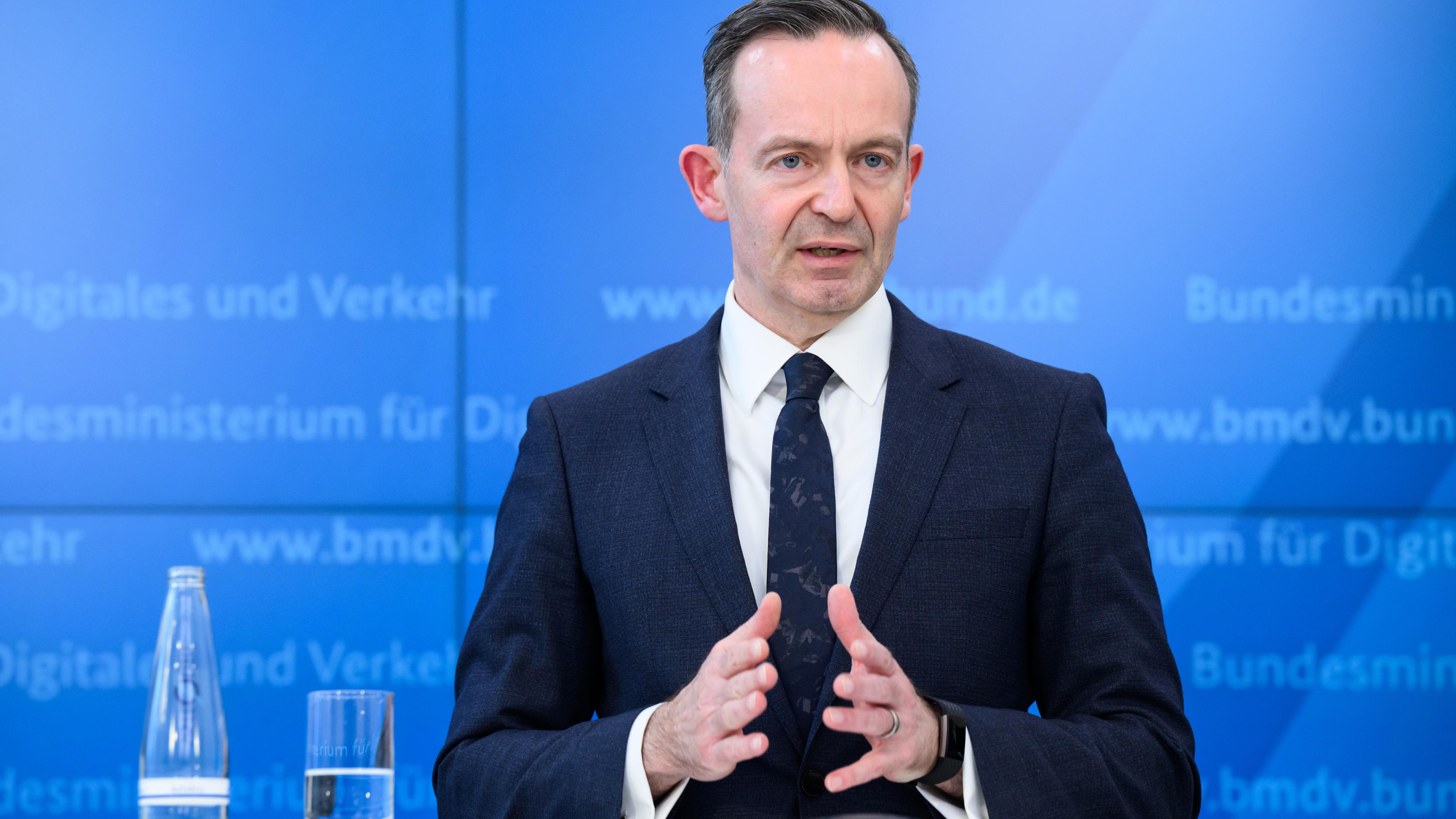 Verkehrsminister Volker Wissing während einer Pressekonferenz in Berlin. 