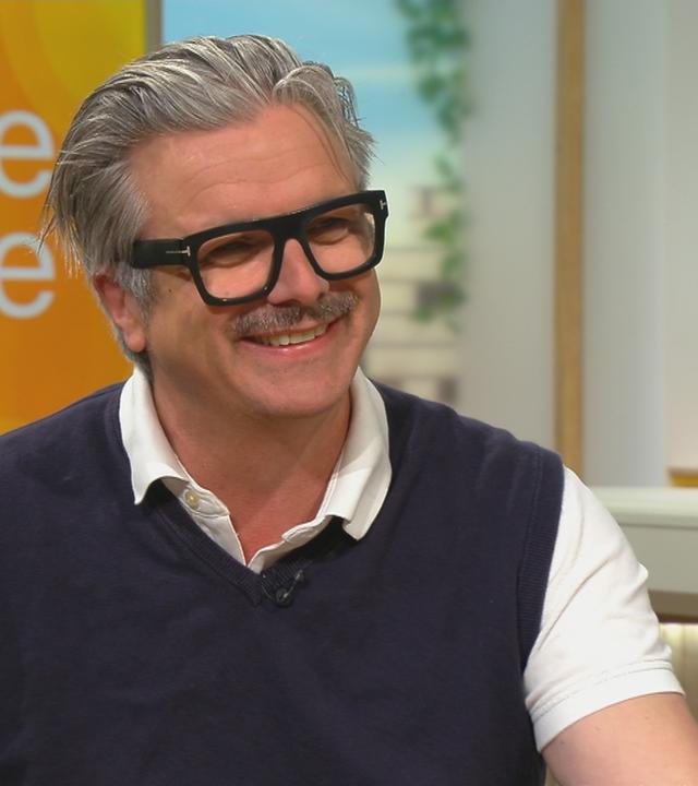 Henning Wehland am Frühstückstisch 