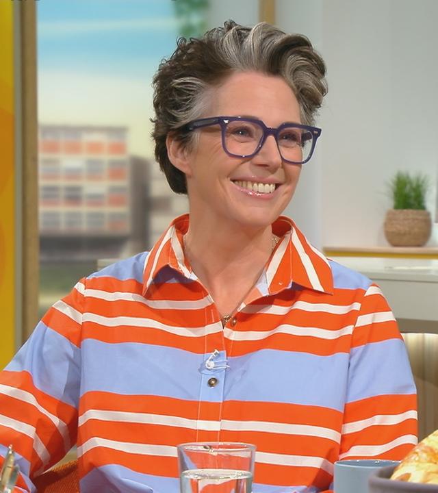 Ildiko von Kürthy am "Volle Kanne"-Frühstückstisch