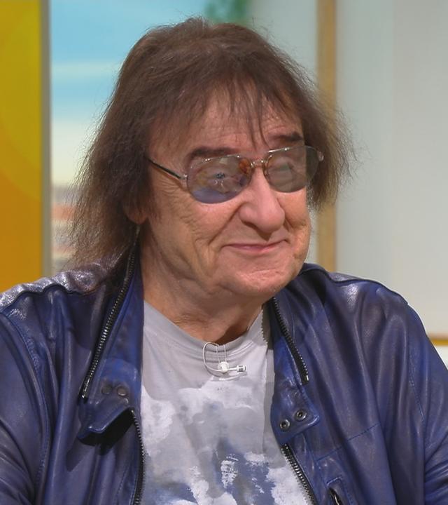 Dieter "Maschine" Birr am Volle Kanne Frühstückstisch