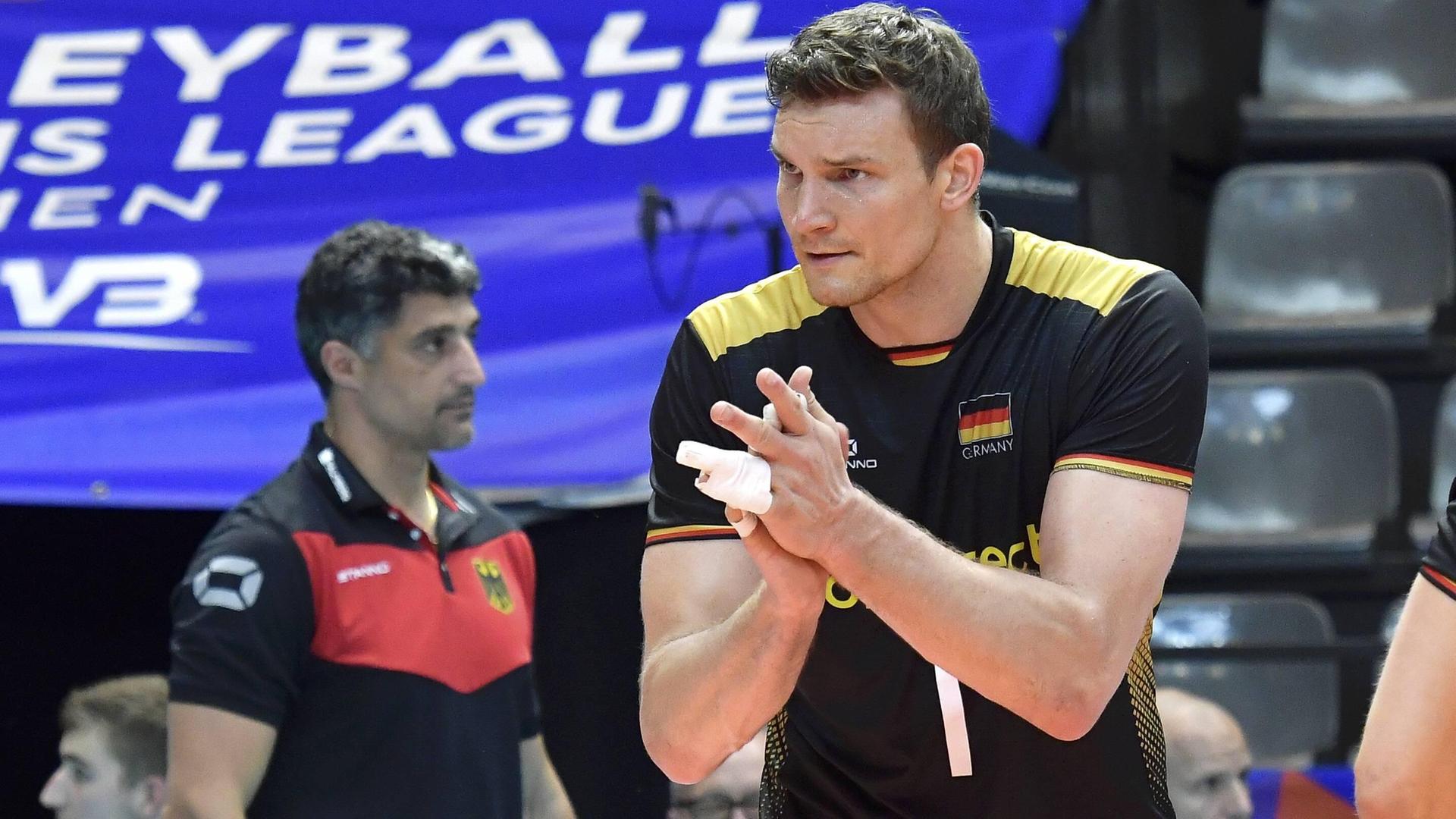 Volleyball - Männer-Nations-League Deutschland - Frankreich