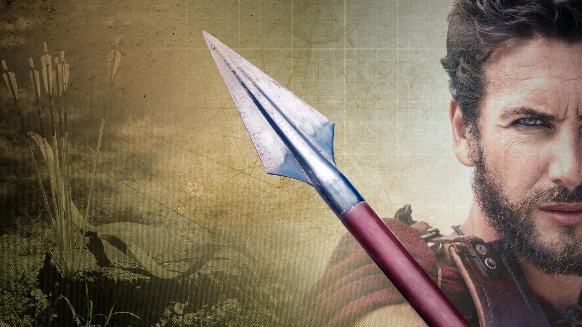 Montage: Rechts ein römischer Soldat mit Speer. Links im Hintergrund Pfeil und Bogen.