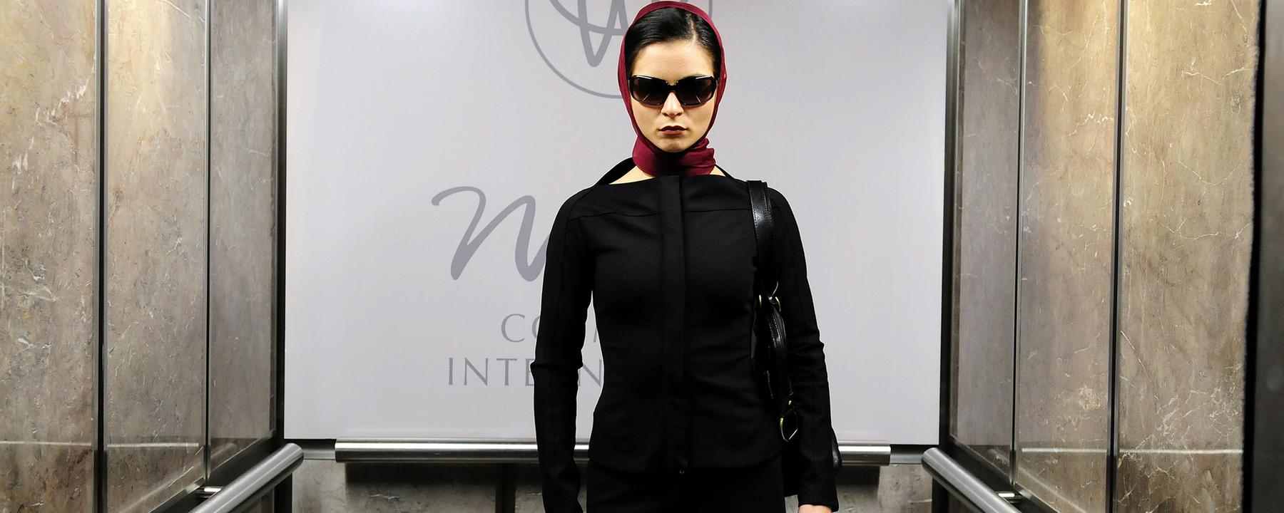 Jule Engelhardt (Henriette Richter-Röhl) auf dem Weg dem "Vorzimmer zur Hölle" ein Ende zu bereiten.