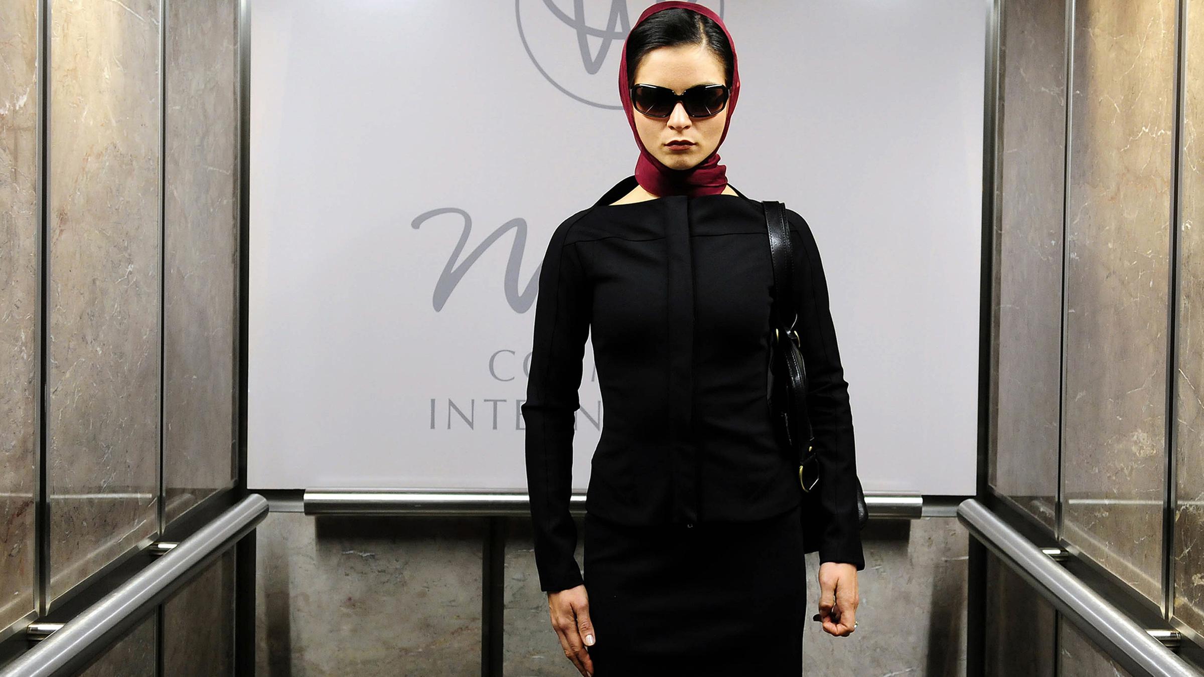 Jule Engelhardt (Henriette Richter-Röhl) auf dem Weg dem "Vorzimmer zur Hölle" ein Ende zu bereiten.