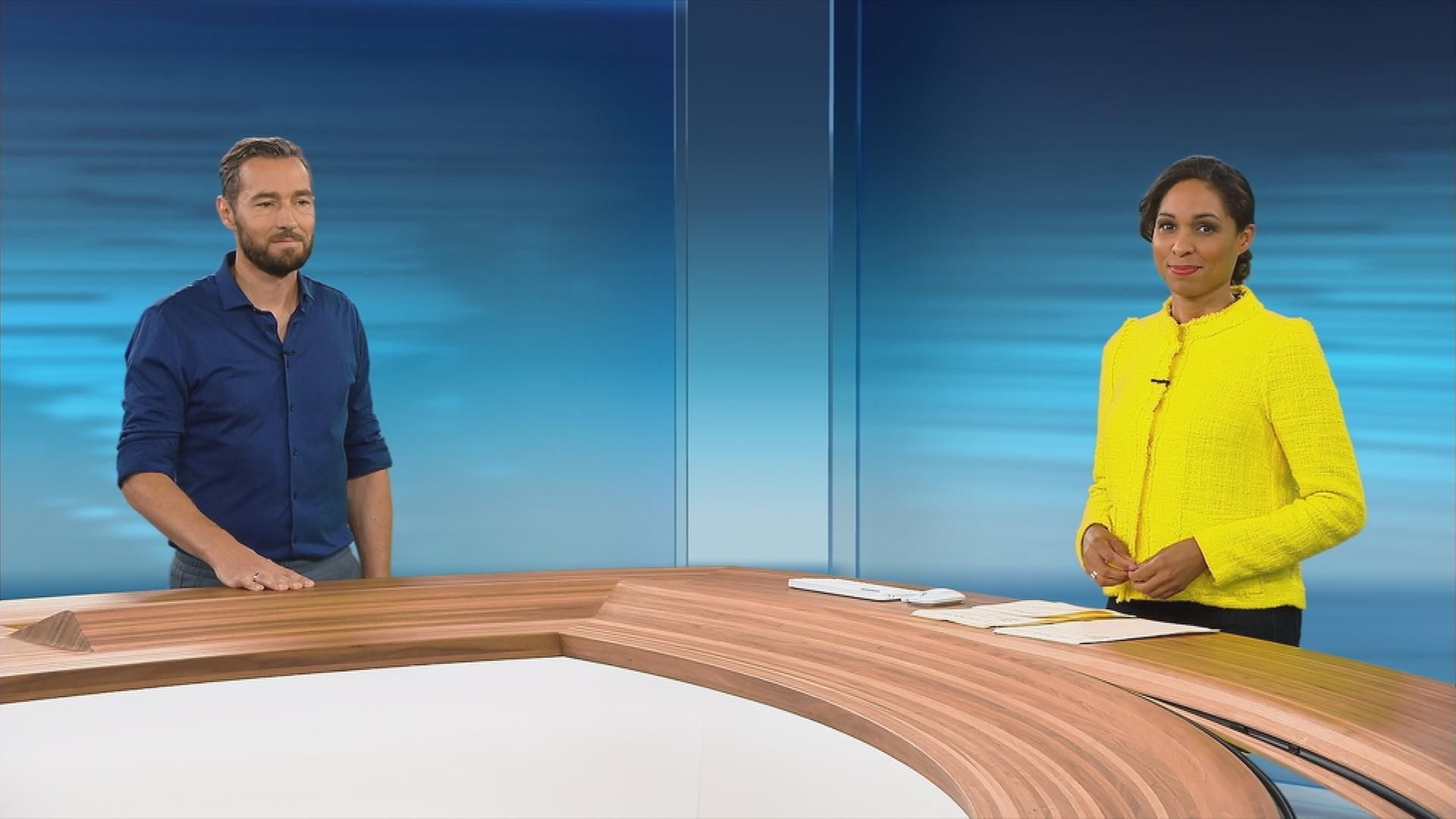 ZDF-Sportmoderator Sven Voss im Expertentalk mit Jana Pareigis.