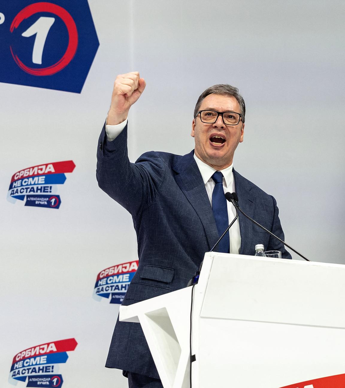 Der serbische Präsident Aleksandar Vucic während eines Wahlkampfauftritts in Kgragujevac.
