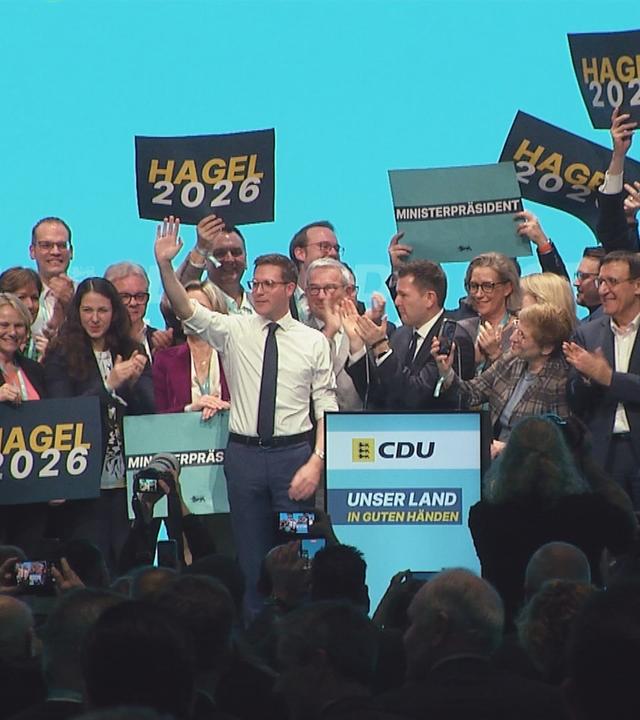 Parteitag der CDU, jubelnde Politiker