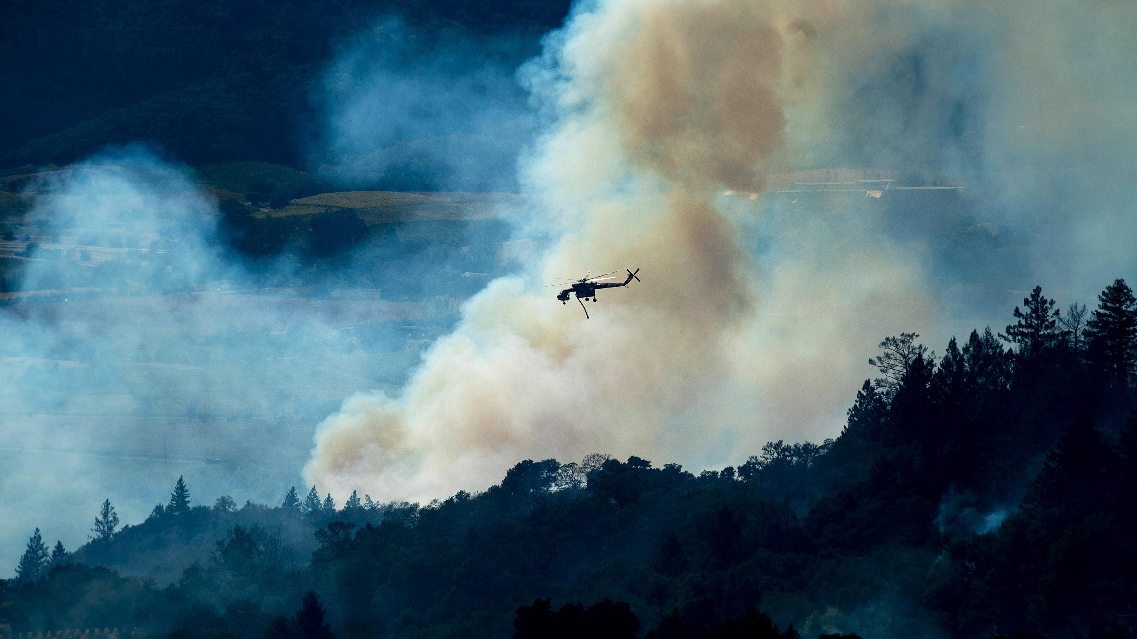 Waldbrände in Kalifornien: Tausende Helfer im Kampf gegen die Flammen