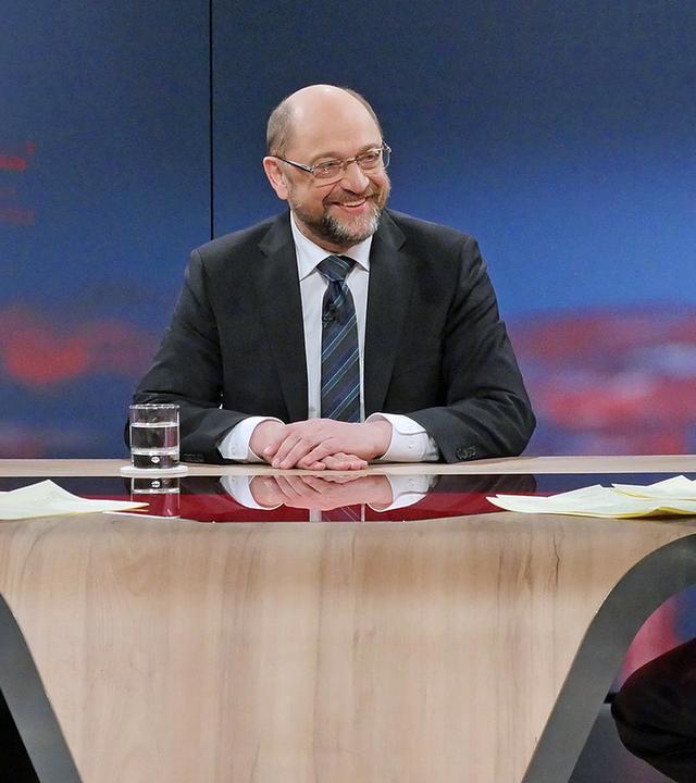 Martin Schulz mit Bettina Schausten und Peter Frey