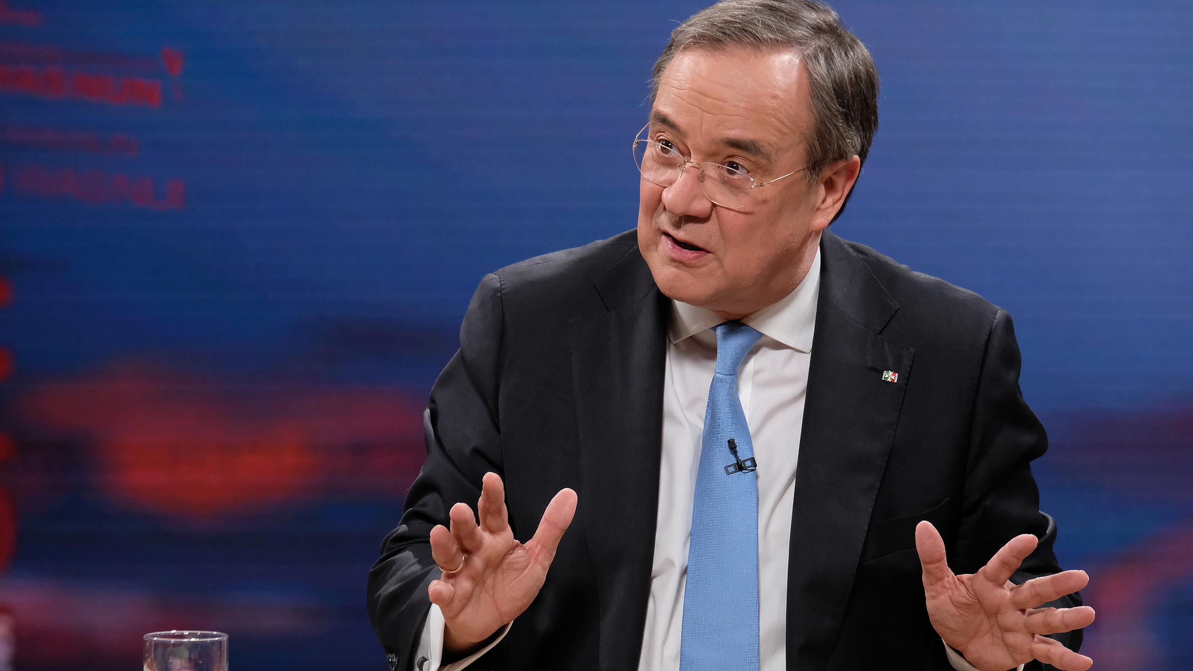 Nach zähem Ringen um die K-Frage in der Union stellt sich deren Kandidat Armin Laschet den Fragen des ZDF.