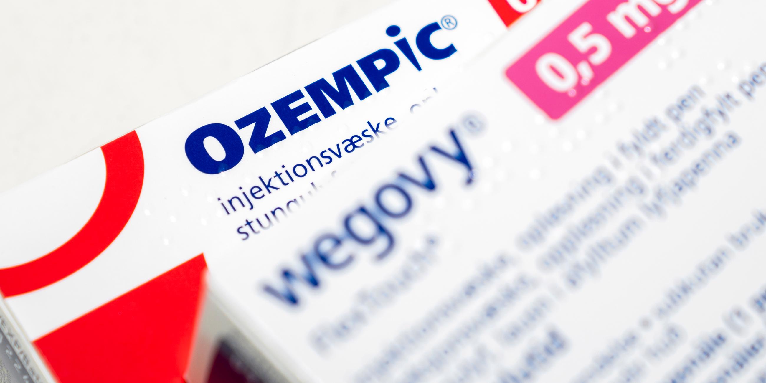 Die Medikamentenpackungen von Ozempic/Wegovy