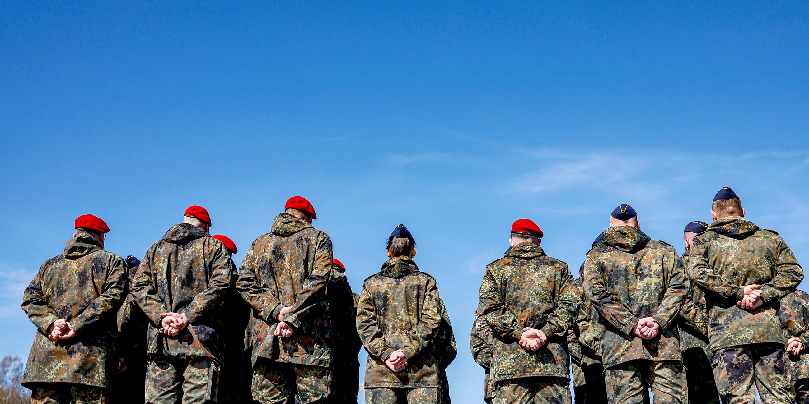 Soldaten beim Rückkehrappell für einen Ausbildungseinsatz