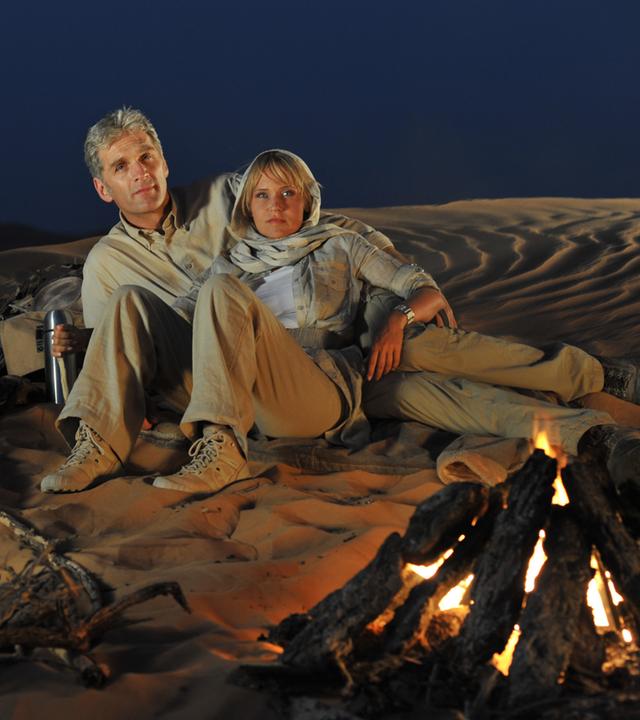 "Weihnachten im Morgenland" - Anica Dobra und Walter Sittler am Lagerfeuer