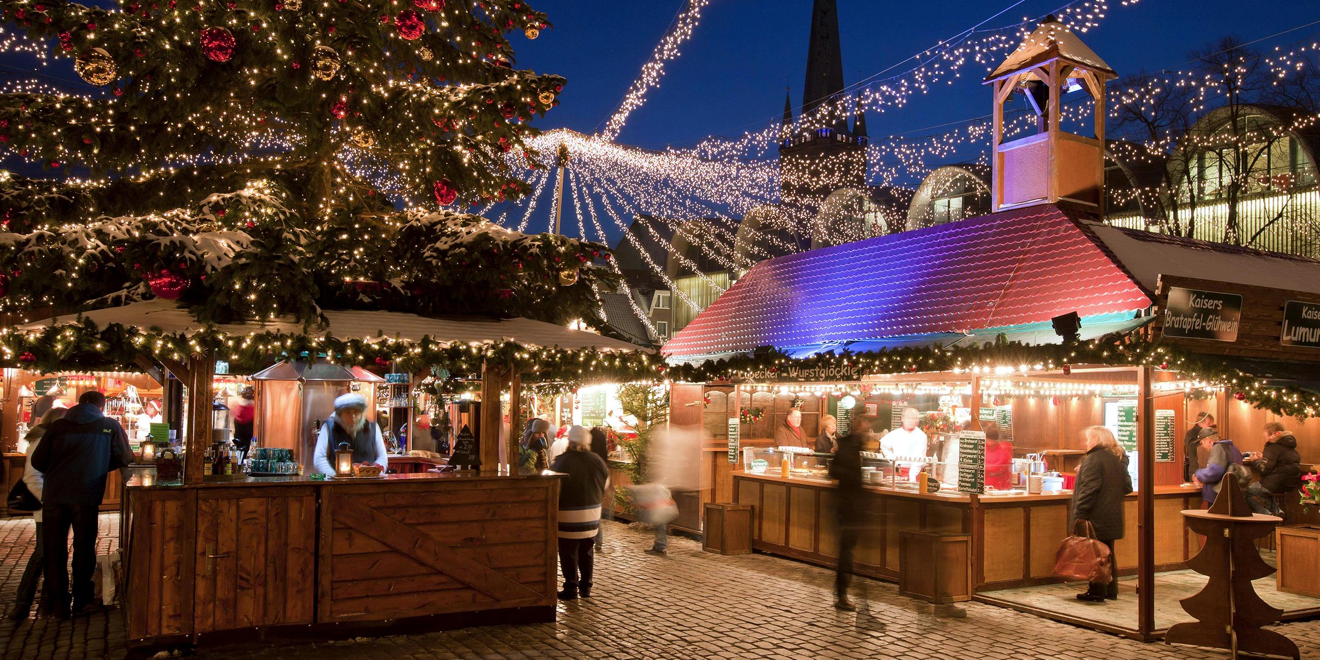 Weihnachtsmarkt in der Hansestadt Lübeck