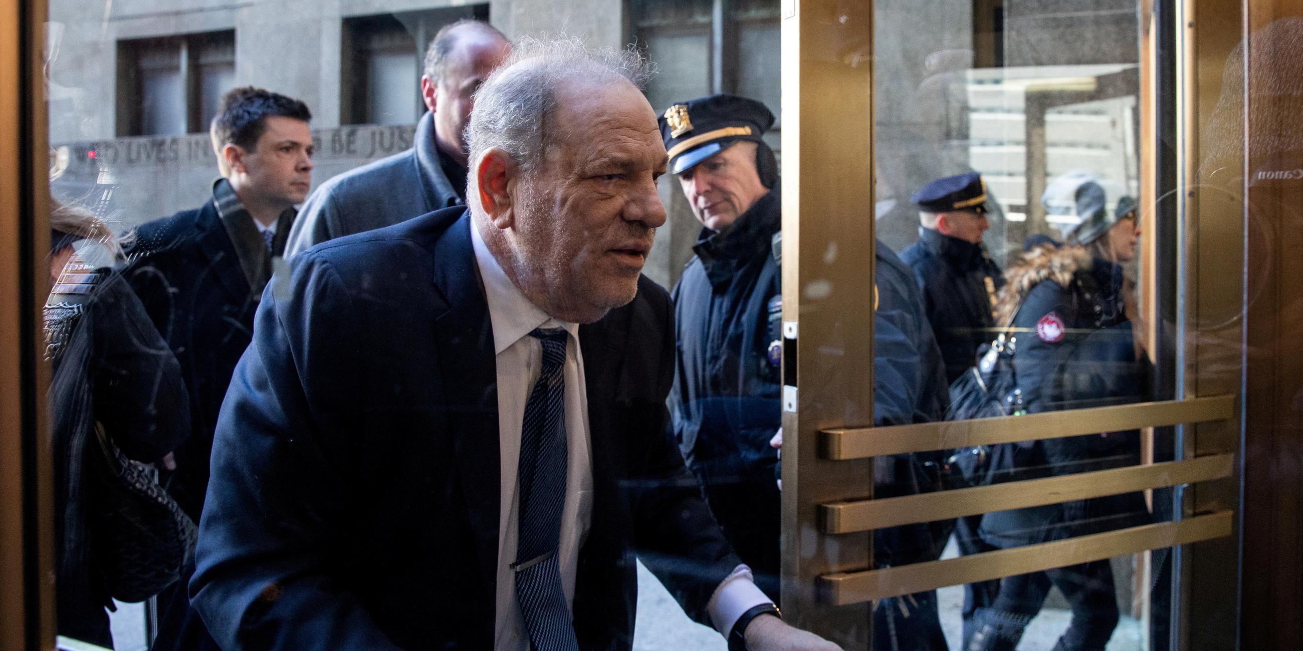 Harvey Weinstein erscheint 2020 im Gericht in New York