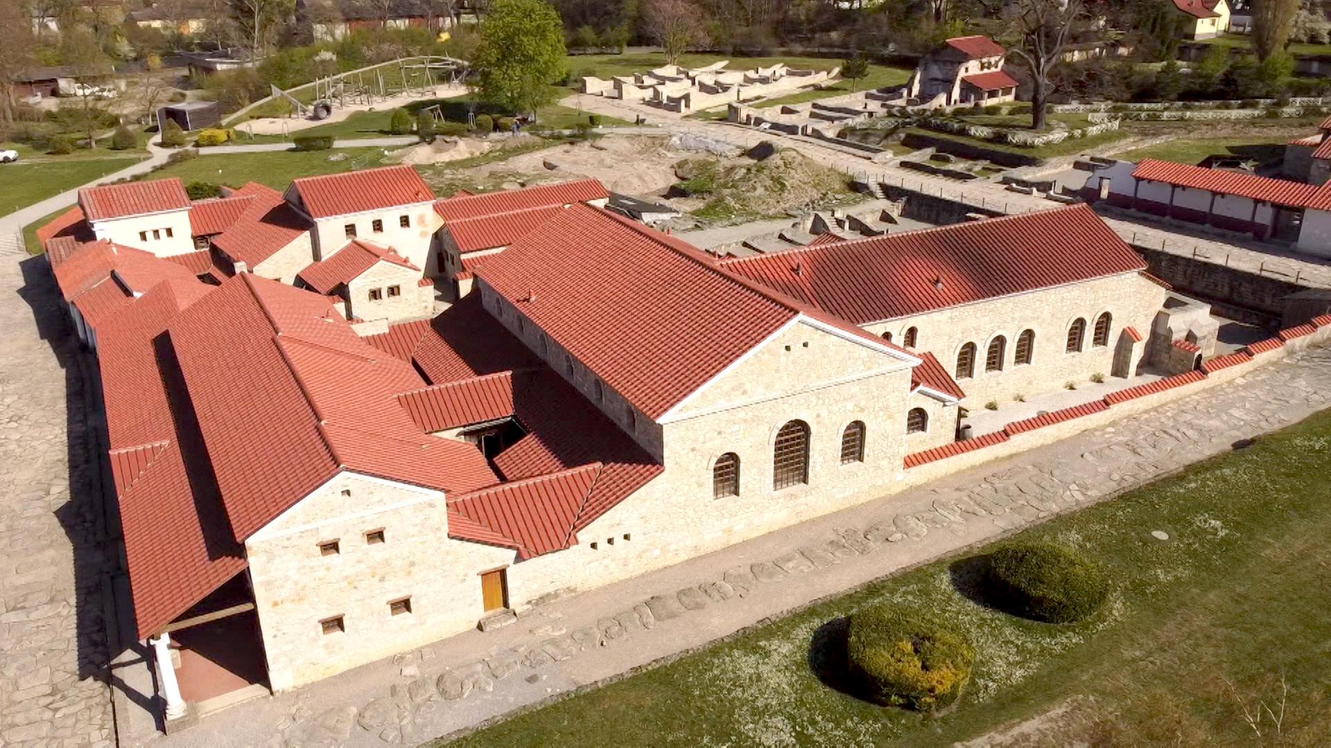 Wiederaufgebaute Therme, Carnuntum.