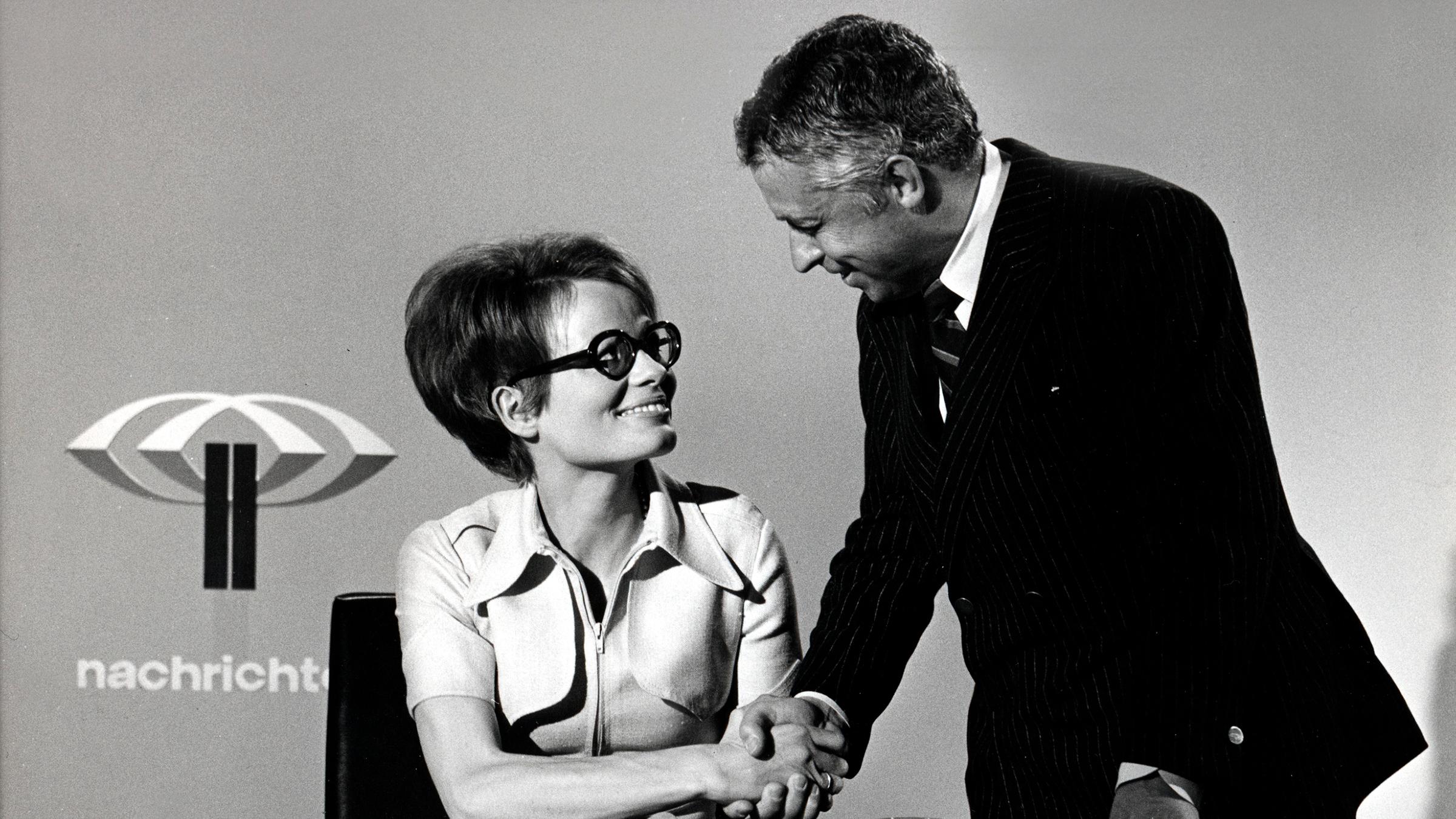 Wibke Bruhns, Nachrichtensprecherin 1971