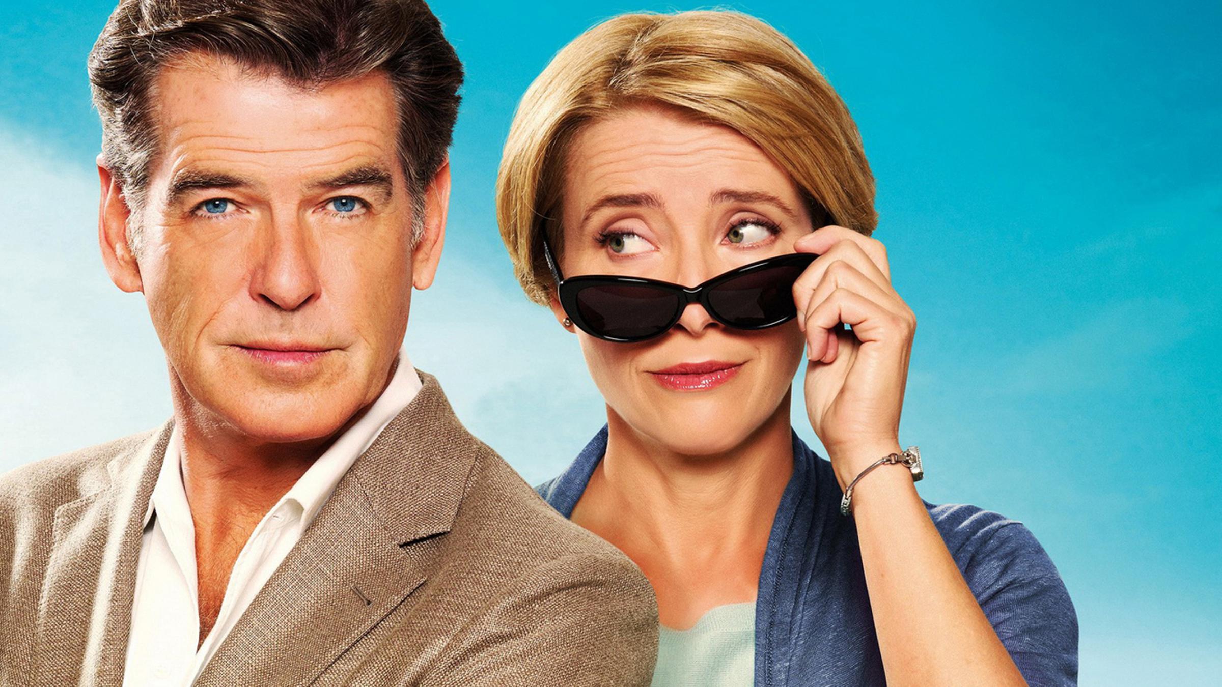 Plakatmotiv zu "Wie in alten Zeiten" mit Pierce Brosnan und Emma Thompson.