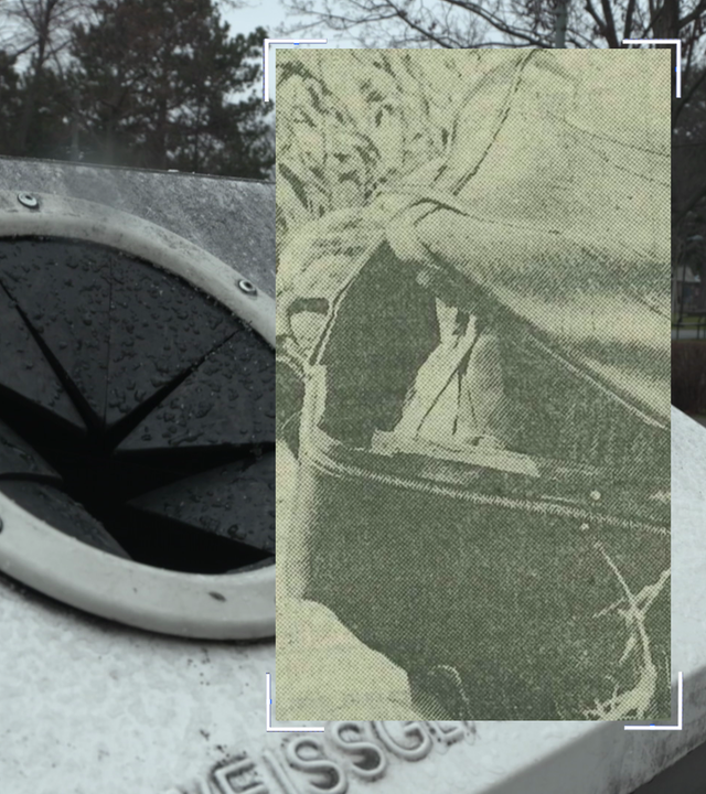 Zeitungsausschnitt zeigt Leichenfundort - ein Koffer, der aus der Donau gefischt wurde. Im Hintergrund: Einwurfschacht eines Altglascontainers. Links daneben: Lichtschematische Darstellung eines Fingerabdrucks.