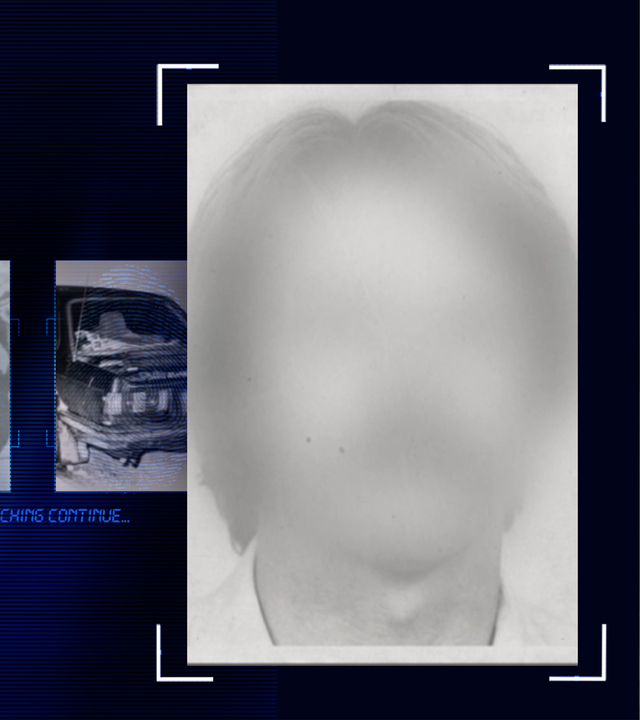 Schwarzweiß-Portraitfoto eines Mannes mittleren Alters mit Schnurrbart. Das Gesicht wurde im Bild technisch verfremdet. Links daneben: Lichtschematische Darstellung eines Fingerabdrucks.