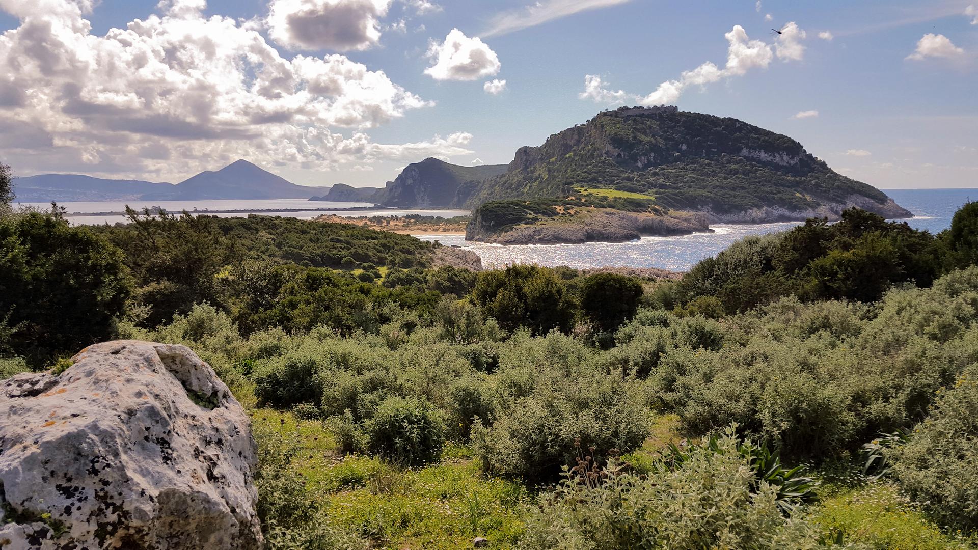  Der Strand za?hlt zu den scho?nsten des Peloponnes bzw. von ganz Griechenland.