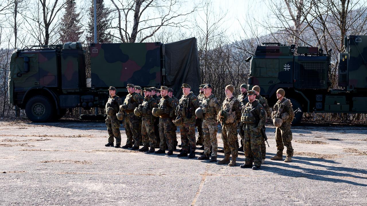 [情報] 烏軍在德受訓基地又見無人機騷擾