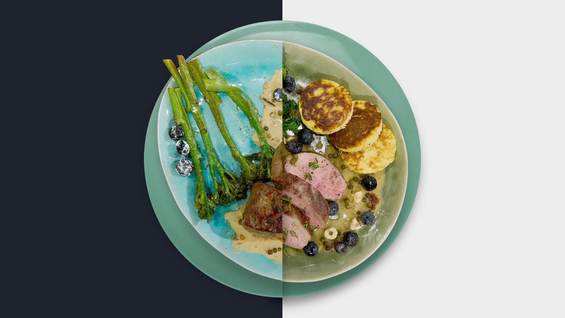 Wildschweinmedaillons mit Pfeffersauce, Selleriepüree, wildem Brokkoli und Kartoffel-Haselnuss-Schmarrn