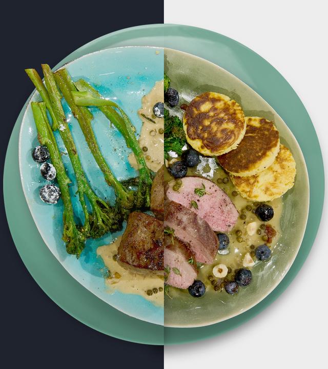 Wildschweinmedaillons mit Pfeffersauce, Selleriepüree, wildem Brokkoli und Kartoffel-Haselnuss-Schmarrn