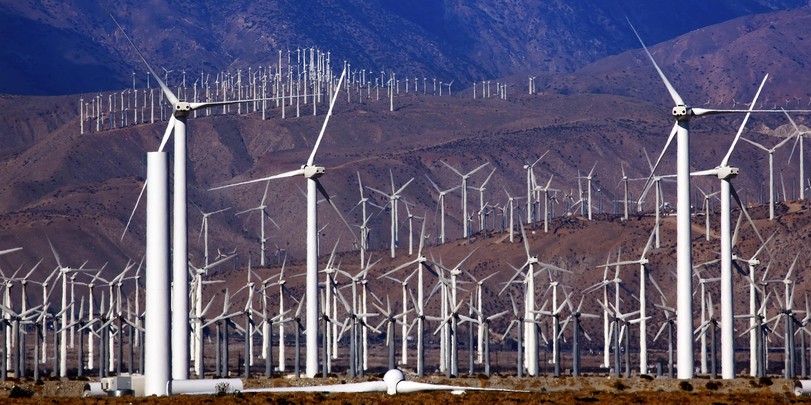 Windkraftanlagen bei Coachella Valley Palm Springs Kalifornien