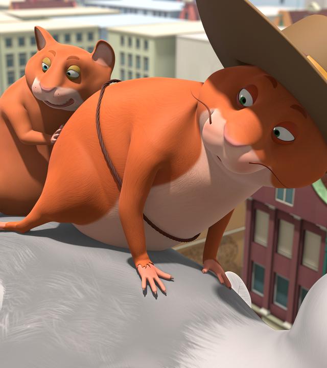 Hamster Bernhard steht hinter Hamster Bertram auf dem Rücken einer Möwe. Diese fliegt mit ihnen über Hausdächer davon.