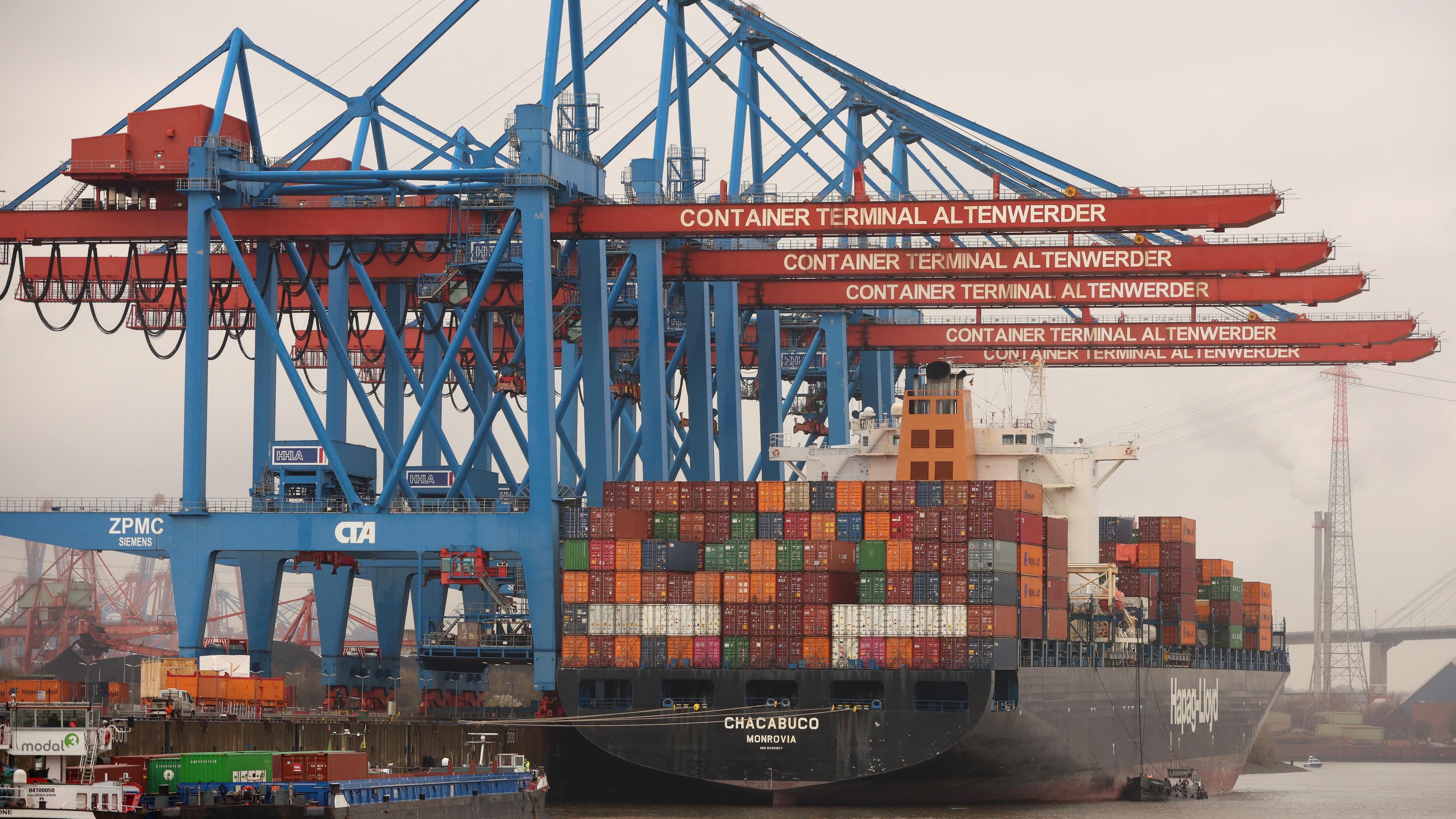 Containerterminal am Hamburger Hafen.