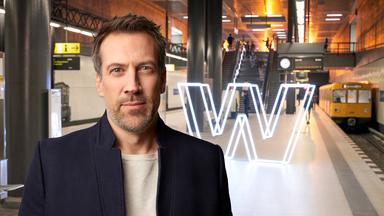 Wiso Redaktionsleiter Marcus Niehaves (U-Bahn Station)