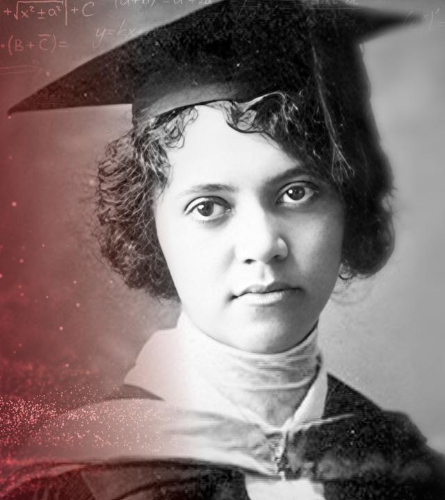 Schwarz-weiß-Foto von Alice Ball in Talar und Doktorhut. Im linken Bildbereich ein Giftsymbol (Totenkopf) und mathematische Formeln.