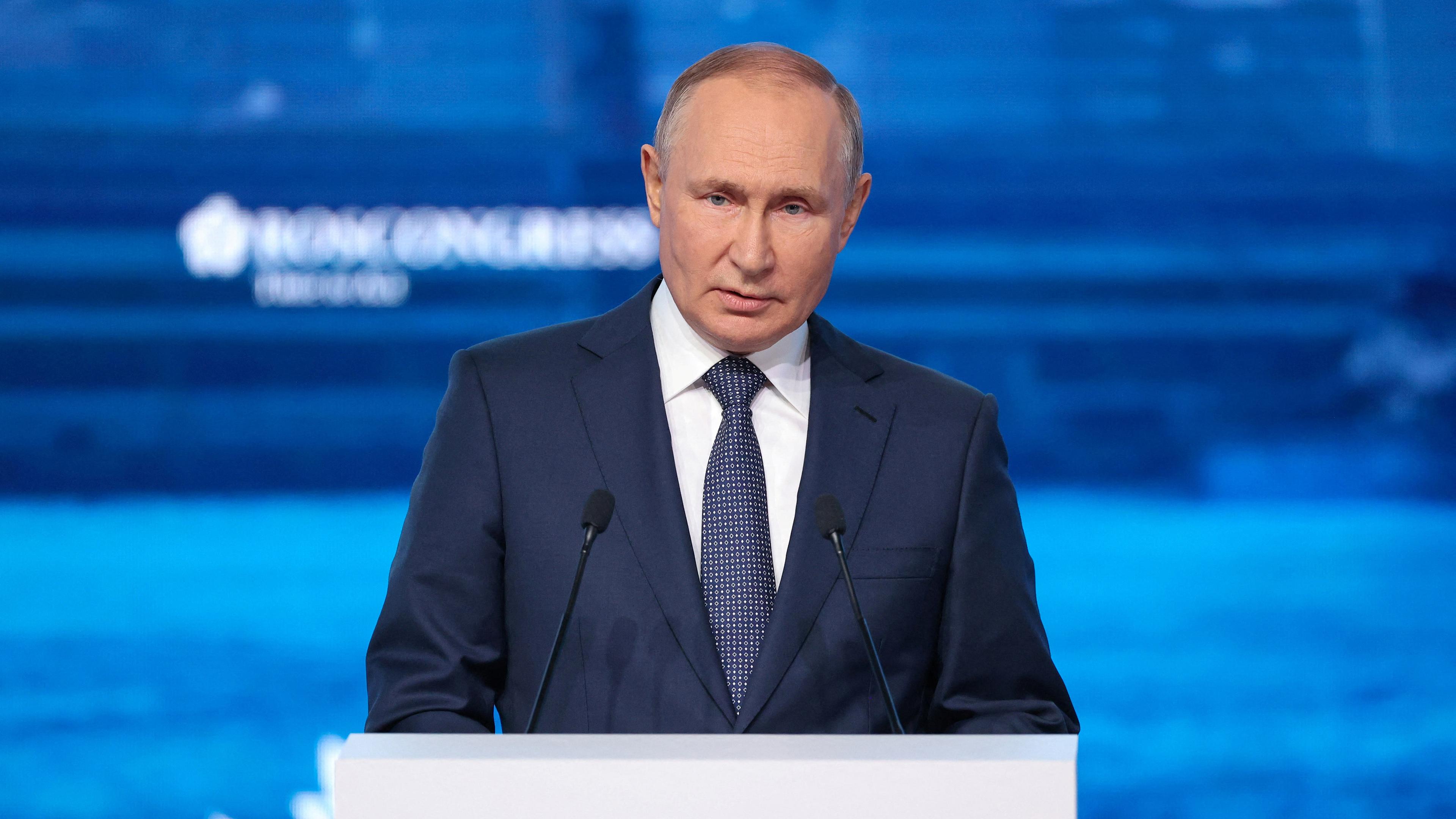 Wladimir Putin, aufgenommen am 07.09.2022 in Vladivostok (Russland)