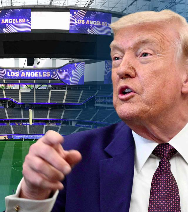 Auf dem Bild sieht man rechts im Vordergrund Trump und im Hintergdung sieht man ein Fußballstadion. Auf mehreren Bildschirmen ist die Aufschrift "Los Angeles" zu sehen.