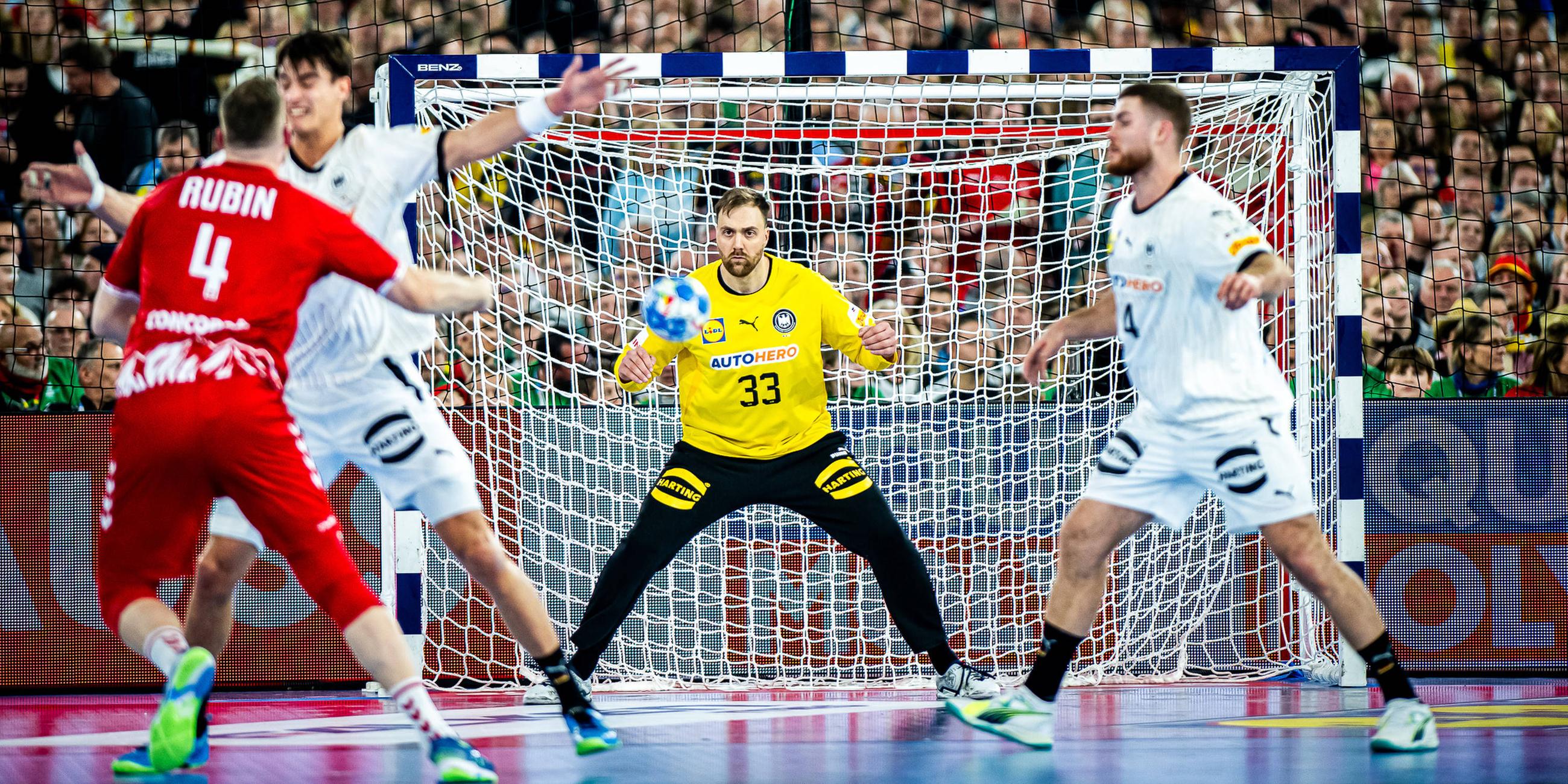 Handball-EM 2024, Deutschland - Schweiz am 10.01.2024: Andreas Wolff in Aktion
