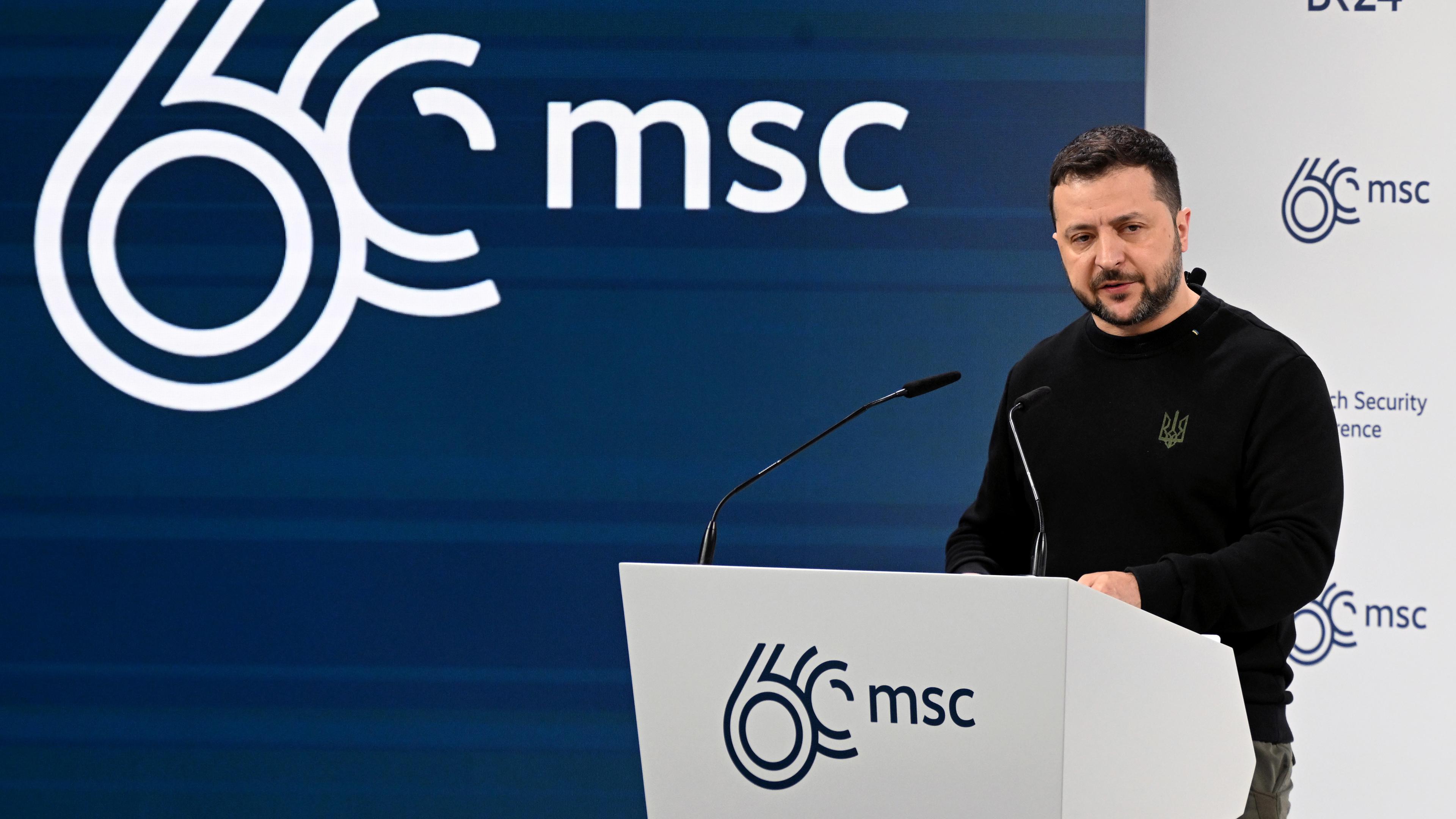 Wolodymyr Selenskyj spricht während der 60. Münchner Sicherheitskonferenz am 17.02.2024.