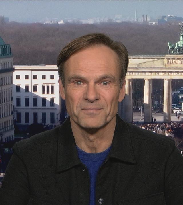ZDF-Korrespondent Wulf Schmiese im Interview bei Volle Kanne