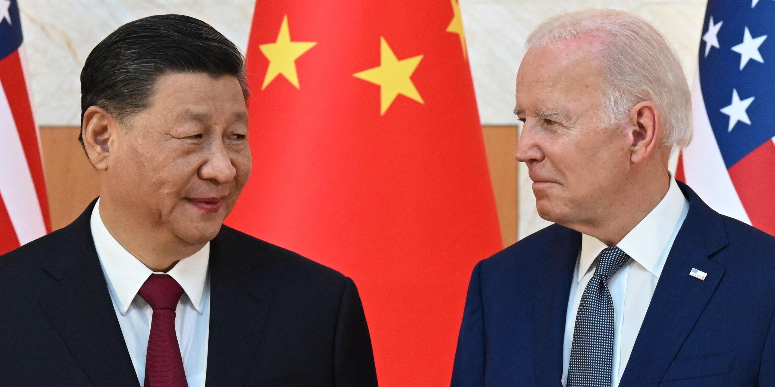 Chinas Präsident Xi Jinping und US-Präsident Joe Biden, Archivbild