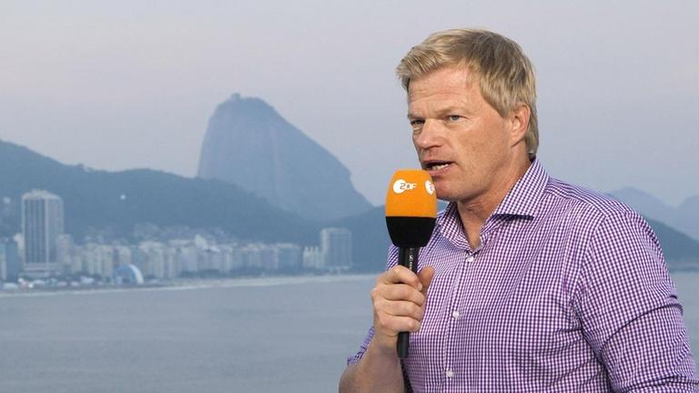 ZDF-Experte Oliver Kahn (r.) und Moderator Oliver Welke