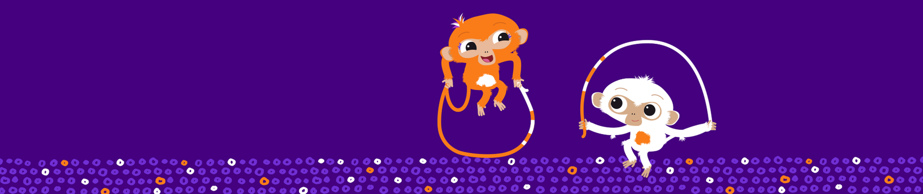 Die ZDFchen Mila und Mo machen Tauziehen auf dem ZDFchen-Logo