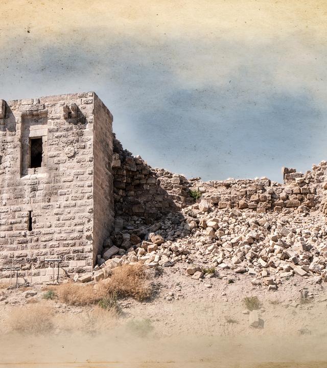 Burgruine in Gaziantep nach Erdbeben im Look der Reihe