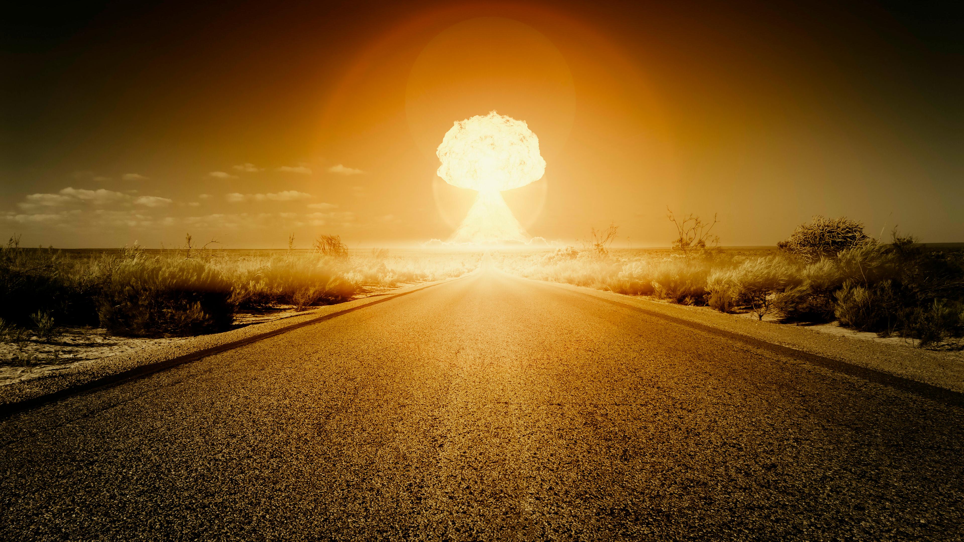 Explosion einer Atombombe mit Atompilz.