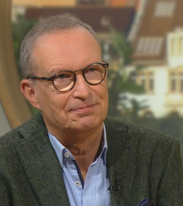 Dr. Christoph Specht ordnet gesundheitliche Folgen der Zeitumstellung ein.