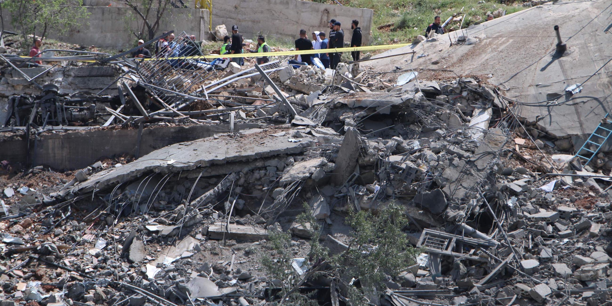 Durch israelische Luftangriffe zerstörtes Gebäude