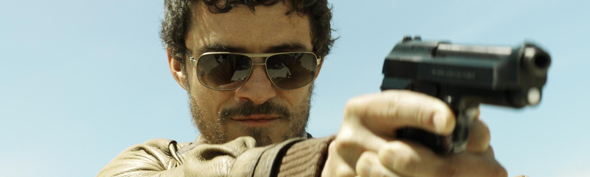 Brian (Orlando Bloom)